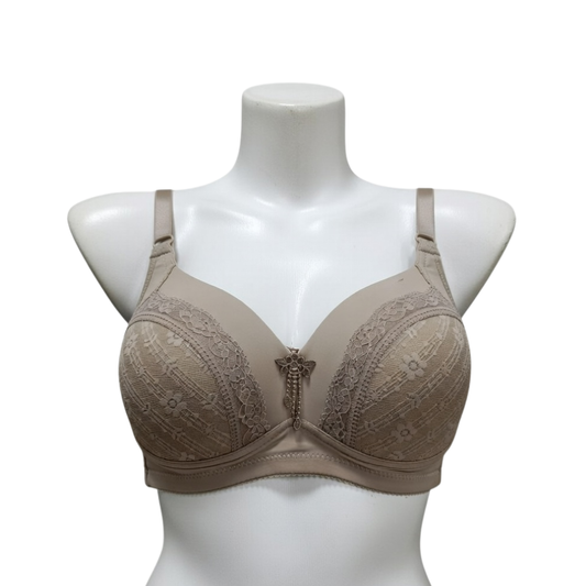 Luxury Side-Lace Padded Bra – Full Support Comfort