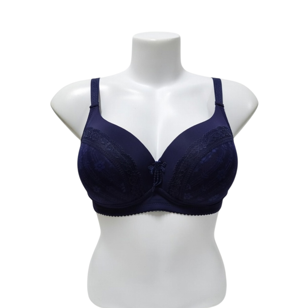 Luxury Side-Lace Padded Bra – Full Support Comfort