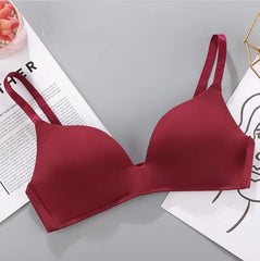 Tee Shirt/ Seamless Bra With Soft And Light Padd